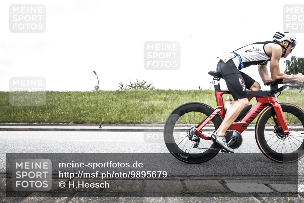 21.06.2026 - 29. Vierlanden-Triathlon H.Heesch http://msf.ph/oto/9895679 21.06.2026 10:00:02 Radfahren 84, 169 meine-sportfotos.de