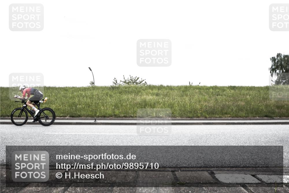 21.06.2026 - 29. Vierlanden-Triathlon H.Heesch http://msf.ph/oto/9895710 21.06.2026 10:05:11 Radfahren 130, 264, 275, 289, 323, 326 meine-sportfotos.de