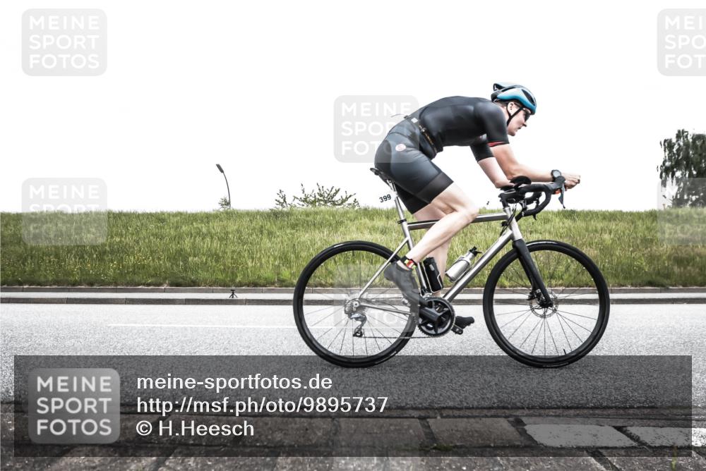 21.06.2026 - 29. Vierlanden-Triathlon H.Heesch http://msf.ph/oto/9895737 21.06.2026 10:17:09 Radfahren 8, 270, 399, 434, 459 meine-sportfotos.de