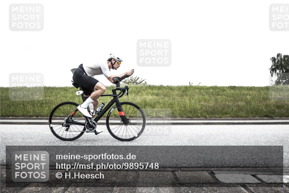 21.06.2026 - 29. Vierlanden-Triathlon H.Heesch http://msf.ph/oto/9895748 21.06.2026 10:18:57 Radfahren 81, 164, 283 meine-sportfotos.de