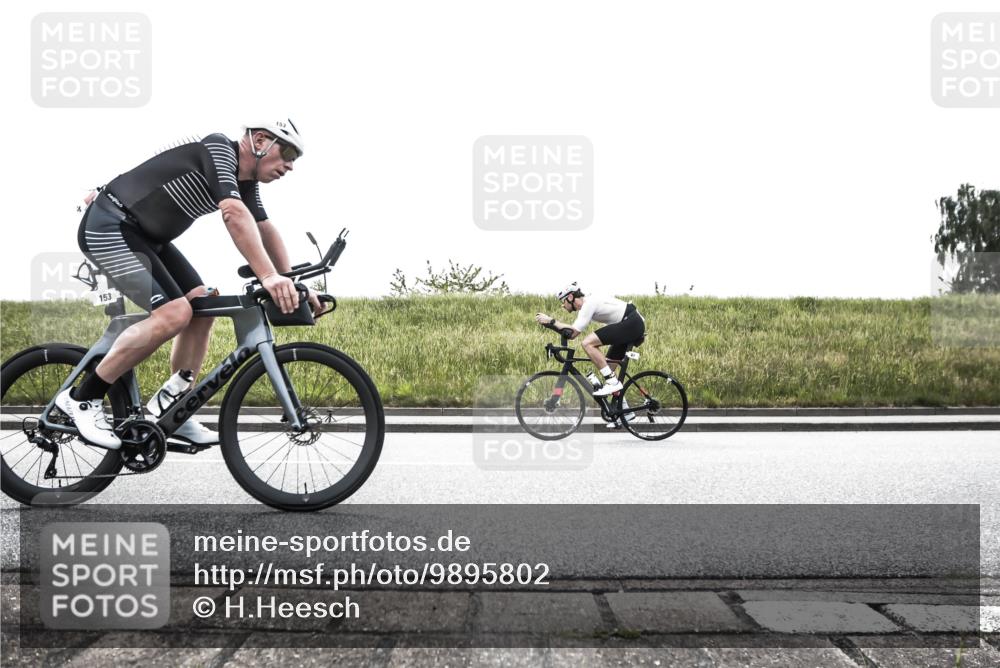 21.06.2026 - 29. Vierlanden-Triathlon H.Heesch http://msf.ph/oto/9895802 21.06.2026 10:45:28 Radfahren 36, 81, 153, 161, 243, 417 meine-sportfotos.de