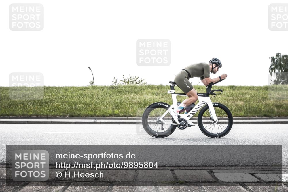 21.06.2026 - 29. Vierlanden-Triathlon H.Heesch http://msf.ph/oto/9895804 21.06.2026 10:45:30 Radfahren 36, 153, 161, 243, 412, 417 meine-sportfotos.de