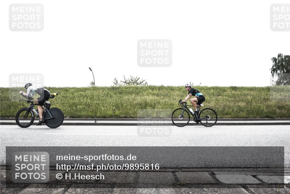 21.06.2026 - 29. Vierlanden-Triathlon H.Heesch http://msf.ph/oto/9895816 21.06.2026 10:46:22 Radfahren 7, 193, 232 meine-sportfotos.de