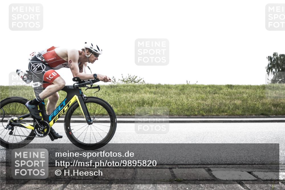 21.06.2026 - 29. Vierlanden-Triathlon H.Heesch http://msf.ph/oto/9895820 21.06.2026 10:46:57 Radfahren 31, 67, 160, 236, 242, 276 meine-sportfotos.de