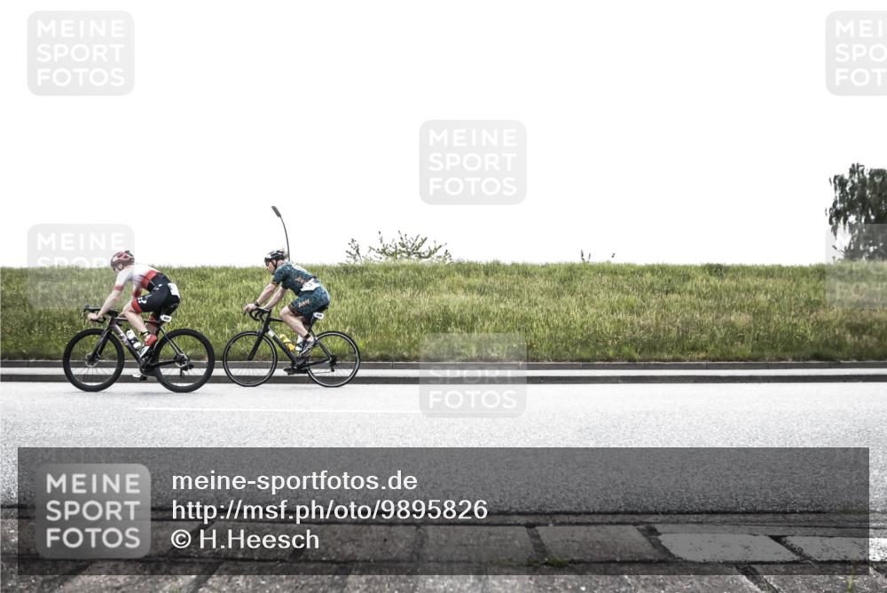21.06.2026 - 29. Vierlanden-Triathlon H.Heesch http://msf.ph/oto/9895826 21.06.2026 10:47:10 Radfahren 139, 292, 325, 422, 439, 609 meine-sportfotos.de