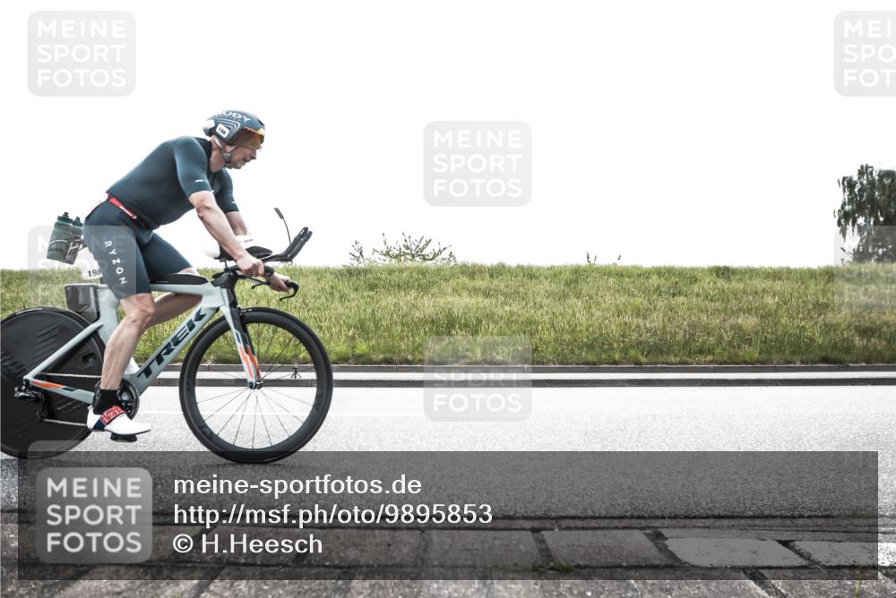 21.06.2026 - 29. Vierlanden-Triathlon H.Heesch http://msf.ph/oto/9895853 21.06.2026 10:49:02 Radfahren 163, 198, 231, 400, 442, 458 meine-sportfotos.de