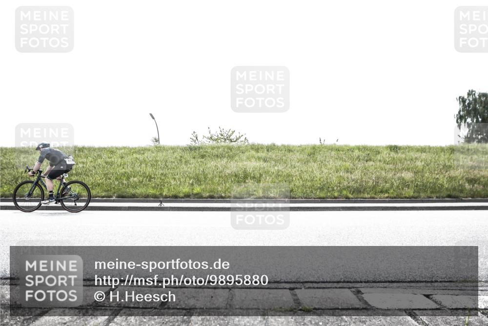 21.06.2026 - 29. Vierlanden-Triathlon H.Heesch http://msf.ph/oto/9895880 21.06.2026 10:51:02 Radfahren 205, 435, 446, 463 meine-sportfotos.de