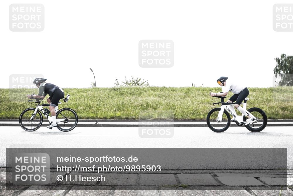 21.06.2026 - 29. Vierlanden-Triathlon H.Heesch http://msf.ph/oto/9895903 21.06.2026 10:51:49 Radfahren 18, 75, 105, 164, 172, 240, 279, 288, 455, 620, 622 meine-sportfotos.de