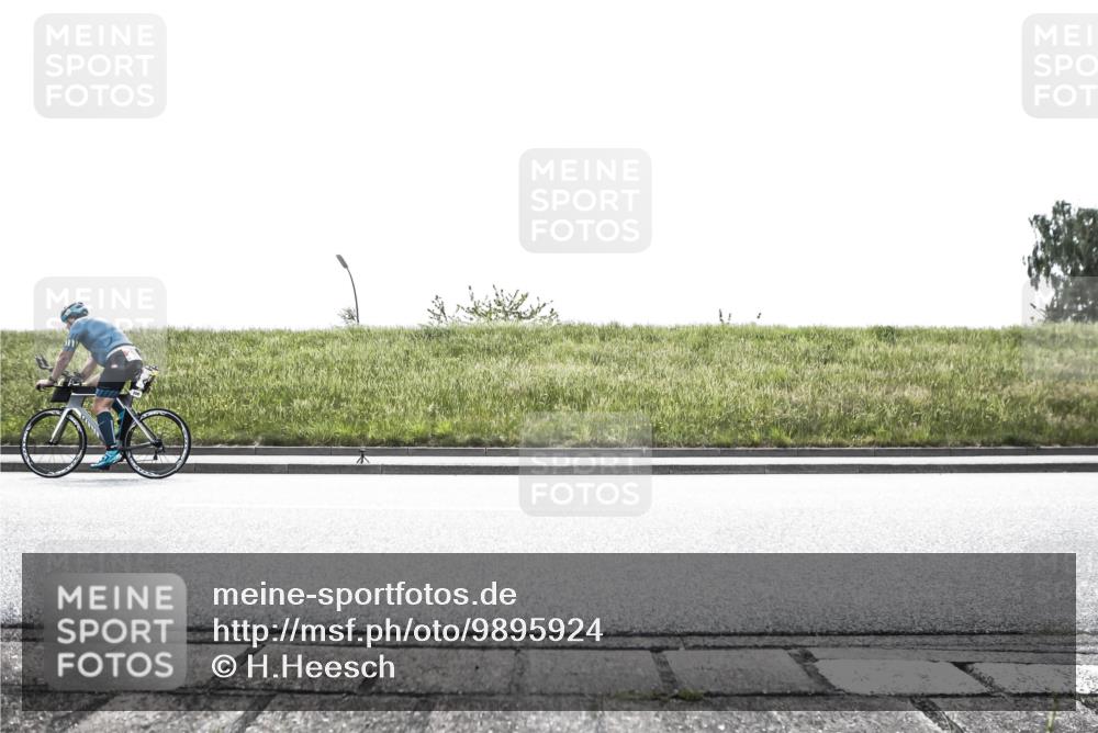 21.06.2026 - 29. Vierlanden-Triathlon H.Heesch http://msf.ph/oto/9895924 21.06.2026 10:52:51 Radfahren 50, 121, 130, 200, 261, 404, 426, 625 meine-sportfotos.de
