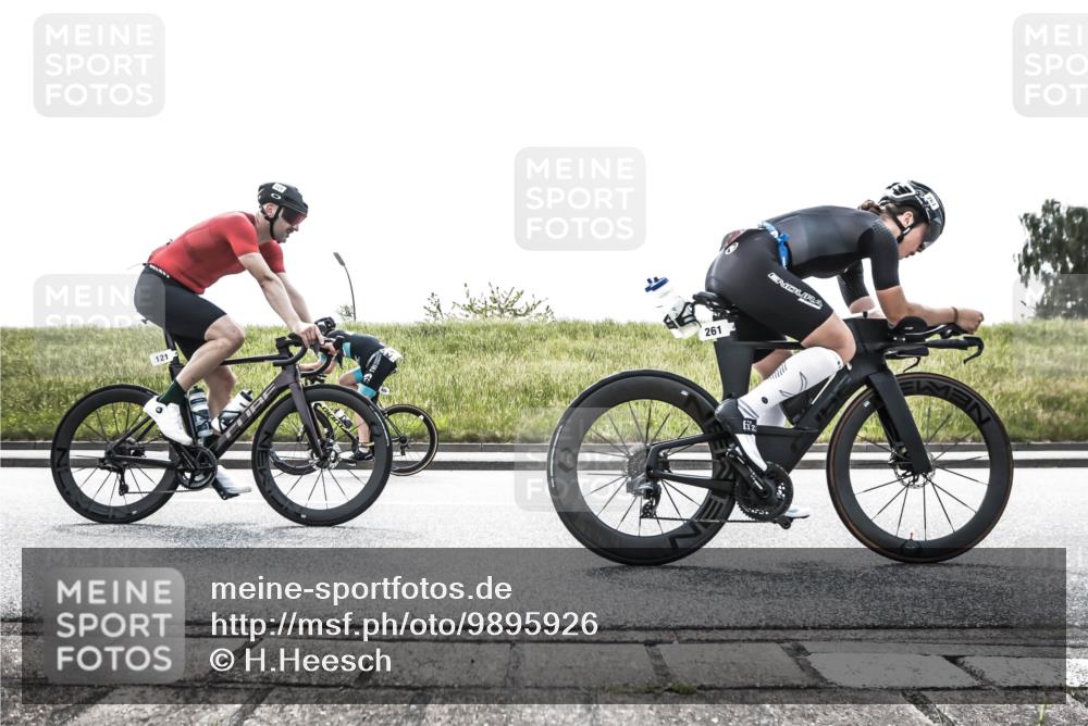 21.06.2026 - 29. Vierlanden-Triathlon H.Heesch http://msf.ph/oto/9895926 21.06.2026 10:52:54 Radfahren 50, 121, 130, 261, 426, 577, 625 meine-sportfotos.de
