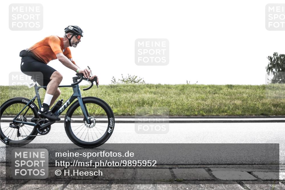 21.06.2026 - 29. Vierlanden-Triathlon H.Heesch http://msf.ph/oto/9895952 21.06.2026 10:55:02 Radfahren 79, 80, 268, 283, 603 meine-sportfotos.de