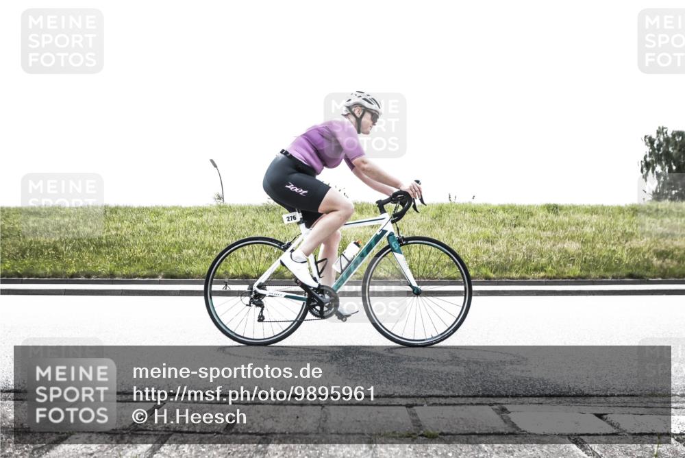 21.06.2026 - 29. Vierlanden-Triathlon H.Heesch http://msf.ph/oto/9895961 21.06.2026 10:57:39 Radfahren 15, 62, 276 meine-sportfotos.de