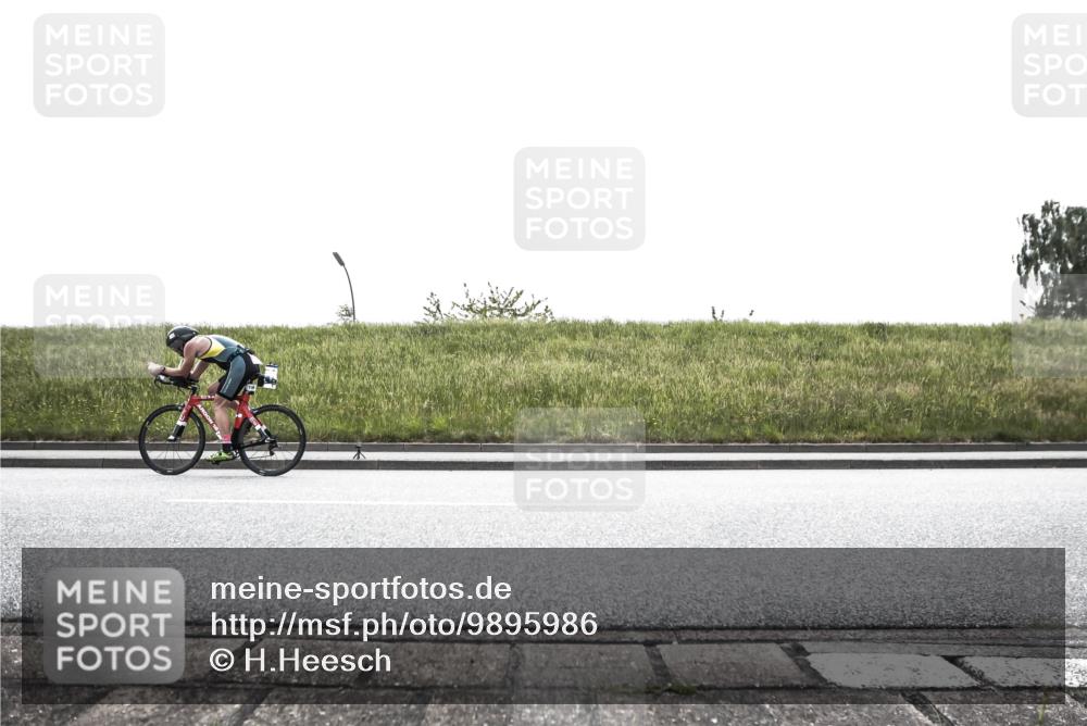 21.06.2026 - 29. Vierlanden-Triathlon H.Heesch http://msf.ph/oto/9895986 21.06.2026 11:00:52 Radfahren 89, 118, 219 meine-sportfotos.de