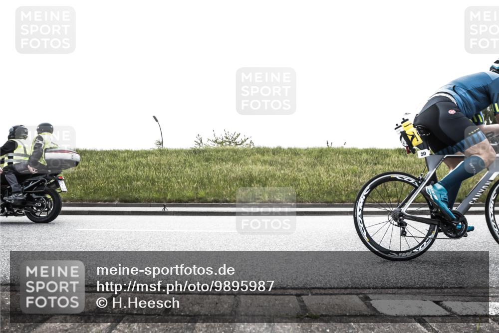 21.06.2026 - 29. Vierlanden-Triathlon H.Heesch http://msf.ph/oto/9895987 21.06.2026 11:02:01 Radfahren 18, 190, 200, 253, 287, 299, 565, 566 meine-sportfotos.de