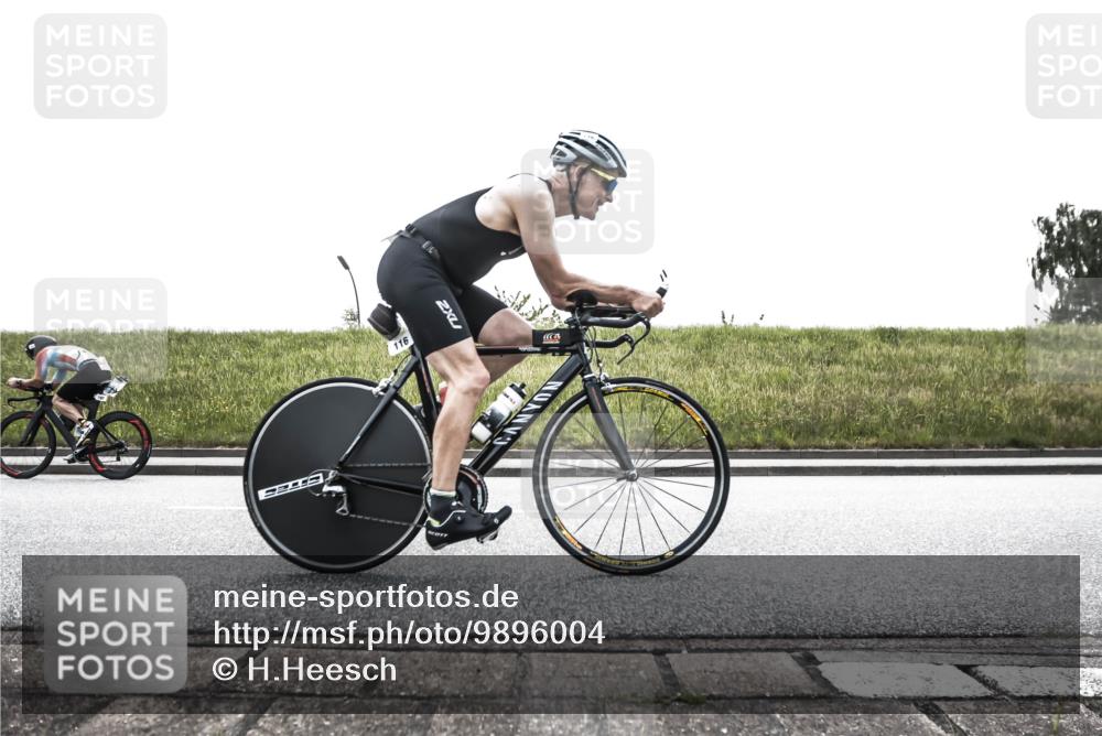 21.06.2026 - 29. Vierlanden-Triathlon H.Heesch http://msf.ph/oto/9896004 21.06.2026 11:03:05 Radfahren 4, 8, 116, 186, 197 meine-sportfotos.de