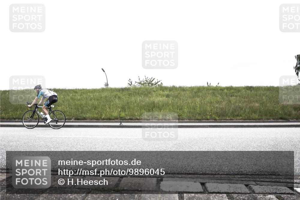 21.06.2026 - 29. Vierlanden-Triathlon H.Heesch http://msf.ph/oto/9896045 21.06.2026 09:39:25 Radfahren 52, 80, 92, 100, 113 meine-sportfotos.de