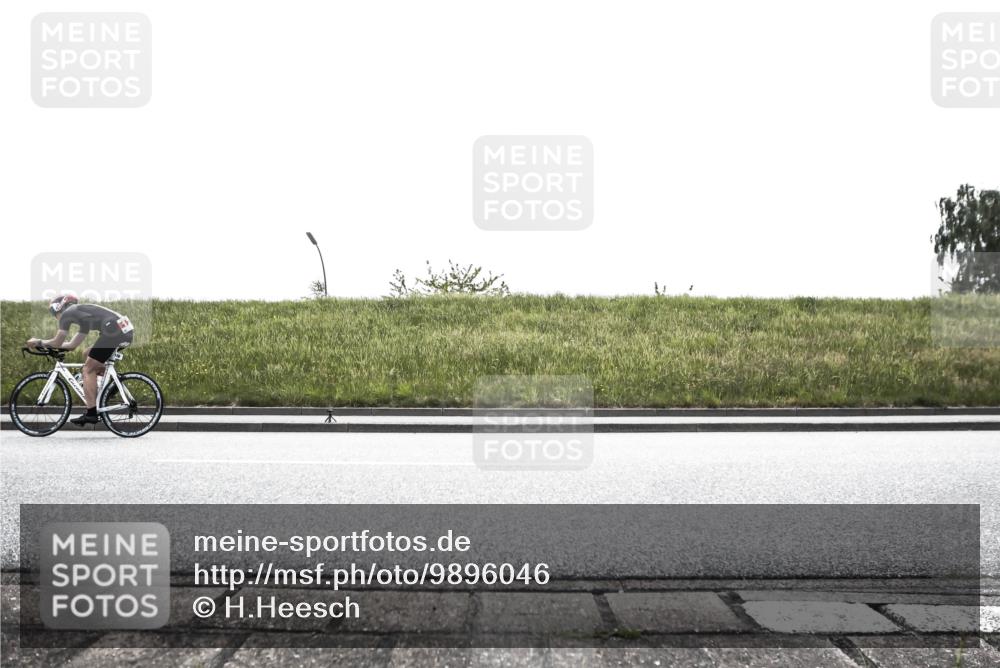 21.06.2026 - 29. Vierlanden-Triathlon H.Heesch http://msf.ph/oto/9896046 21.06.2026 11:07:57 Radfahren 128, 142, 177, 267, 675, 682 meine-sportfotos.de