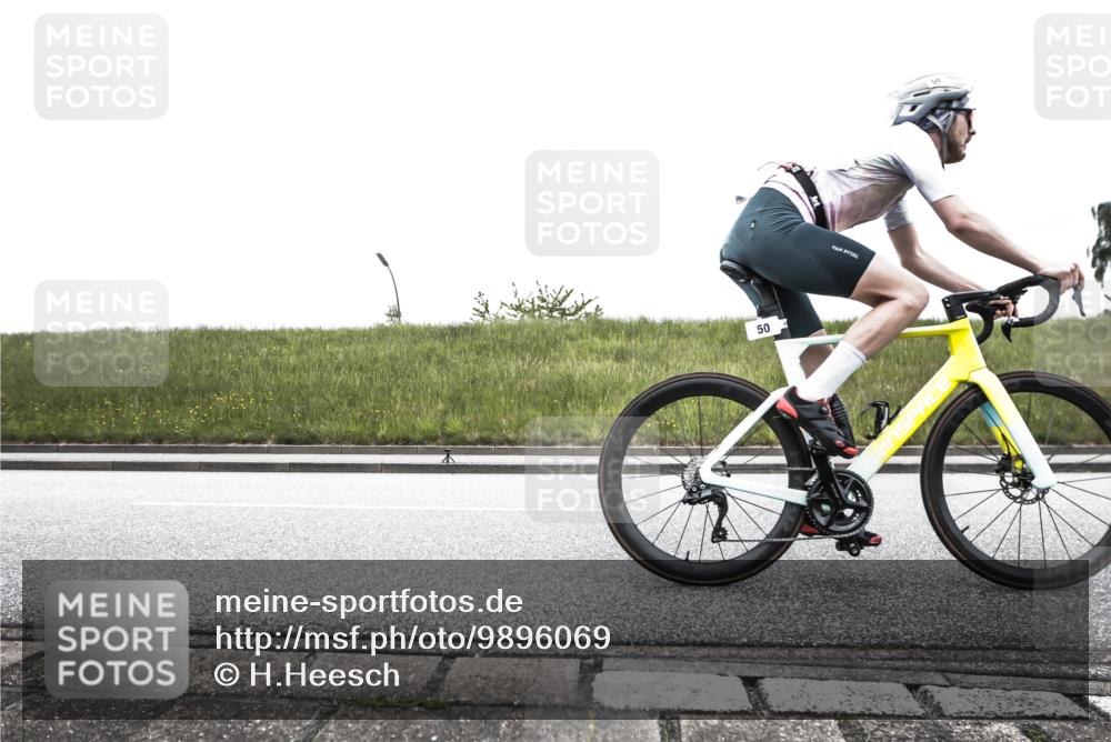 21.06.2026 - 29. Vierlanden-Triathlon H.Heesch http://msf.ph/oto/9896069 21.06.2026 09:40:29 Radfahren 50, 116 meine-sportfotos.de