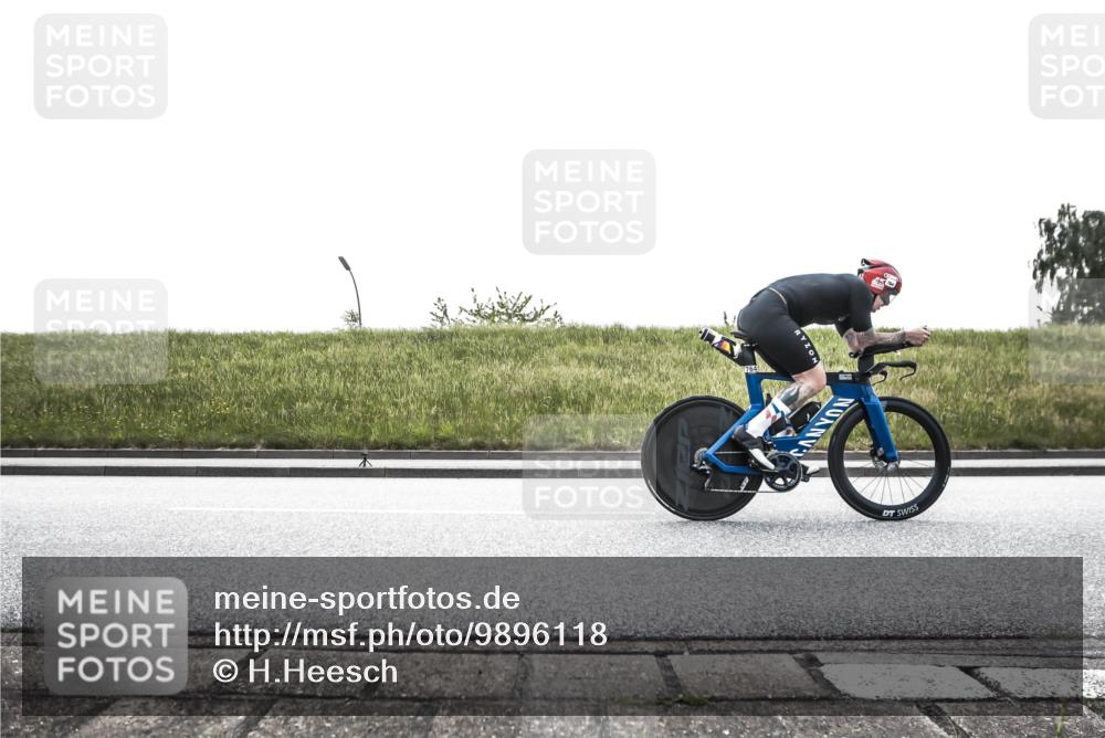 21.06.2026 - 29. Vierlanden-Triathlon H.Heesch http://msf.ph/oto/9896118 21.06.2026 11:19:55 Radfahren 252, 280, 292, 730, 764, 805 meine-sportfotos.de