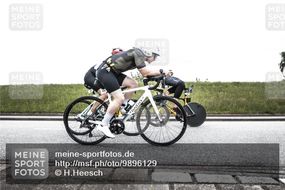 21.06.2026 - 29. Vierlanden-Triathlon H.Heesch http://msf.ph/oto/9896129 21.06.2026 09:43:51 Radfahren 23, 32, 33, 101, 111, 129, 178, 211, 216, 287 meine-sportfotos.de