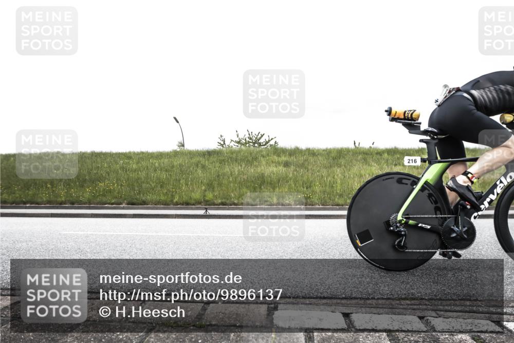 21.06.2026 - 29. Vierlanden-Triathlon H.Heesch http://msf.ph/oto/9896137 21.06.2026 09:43:56 Radfahren 23, 33, 101, 111, 178, 211, 216 meine-sportfotos.de