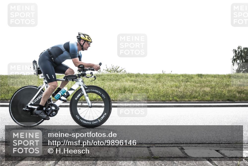 21.06.2026 - 29. Vierlanden-Triathlon H.Heesch http://msf.ph/oto/9896146 21.06.2026 11:23:00 Radfahren 221, 629, 795, 809, 902 meine-sportfotos.de