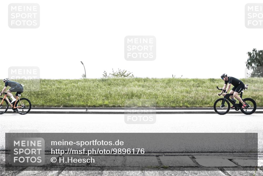 21.06.2026 - 29. Vierlanden-Triathlon H.Heesch http://msf.ph/oto/9896176 21.06.2026 11:30:09 Radfahren 232, 252, 292, 665, 719 meine-sportfotos.de