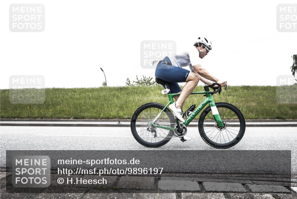 21.06.2026 - 29. Vierlanden-Triathlon H.Heesch http://msf.ph/oto/9896197 21.06.2026 09:46:28 Radfahren 21, 58, 164 meine-sportfotos.de
