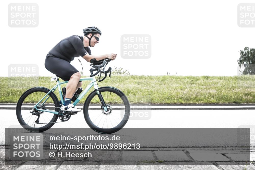 21.06.2026 - 29. Vierlanden-Triathlon H.Heesch http://msf.ph/oto/9896213 21.06.2026 11:40:04 Radfahren 641, 685, 739, 850 meine-sportfotos.de