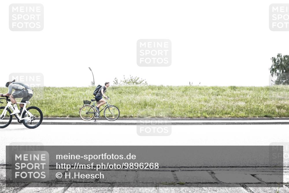 21.06.2026 - 29. Vierlanden-Triathlon H.Heesch http://msf.ph/oto/9896268 21.06.2026 11:42:57 Radfahren 632, 699, 728, 729 meine-sportfotos.de