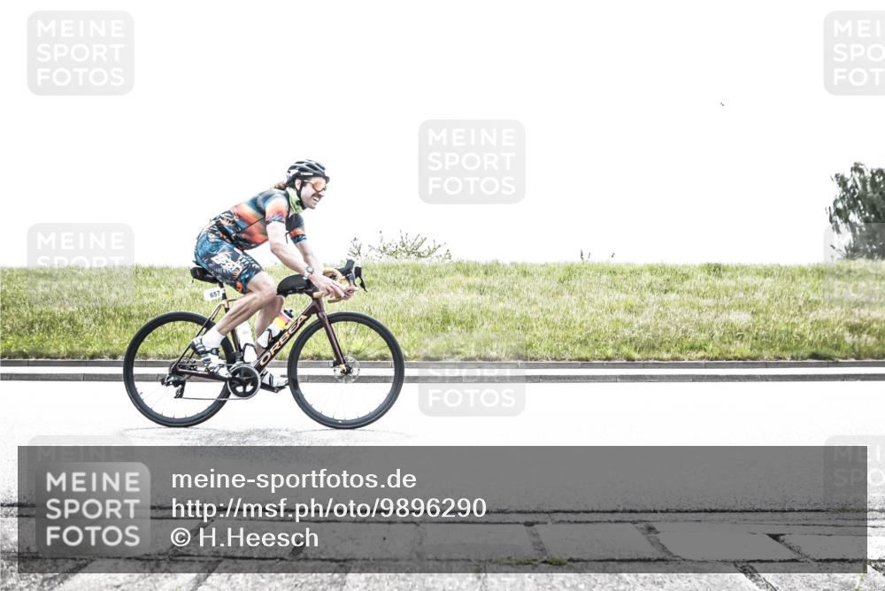 21.06.2026 - 29. Vierlanden-Triathlon H.Heesch http://msf.ph/oto/9896290 21.06.2026 11:43:36 Radfahren 278, 628, 657, 687, 689, 720, 731 meine-sportfotos.de