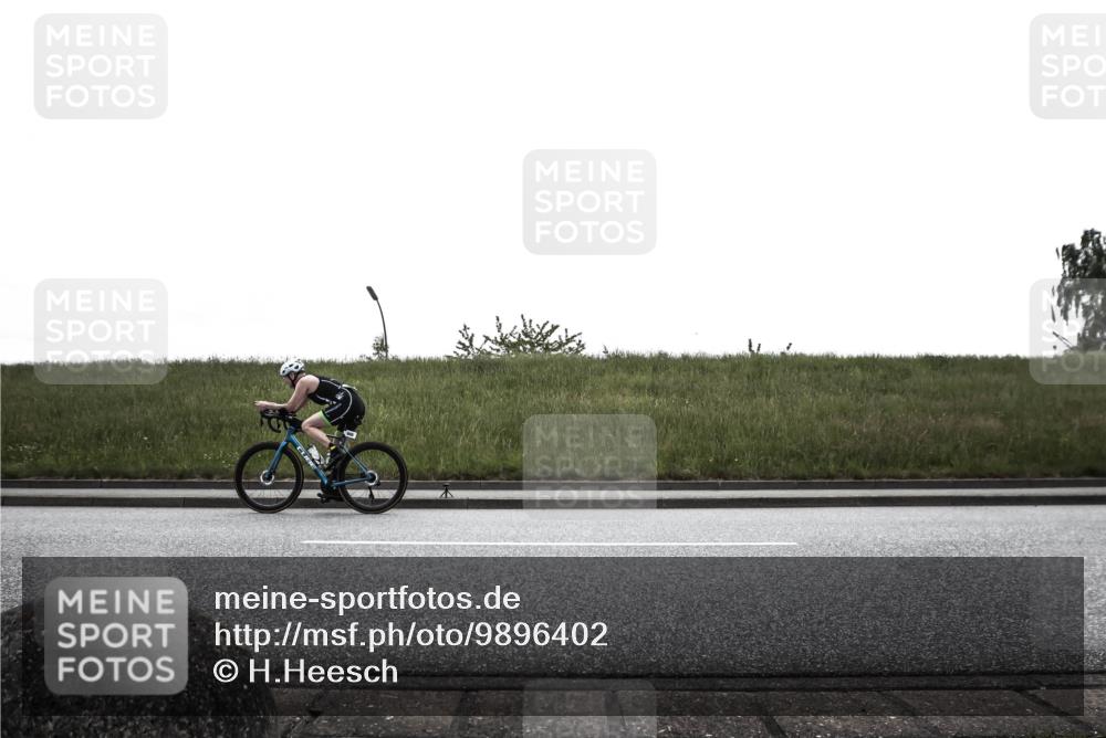 21.06.2026 - 29. Vierlanden-Triathlon H.Heesch http://msf.ph/oto/9896402 21.06.2026 12:38:14 Radfahren 767, 869, 906 meine-sportfotos.de