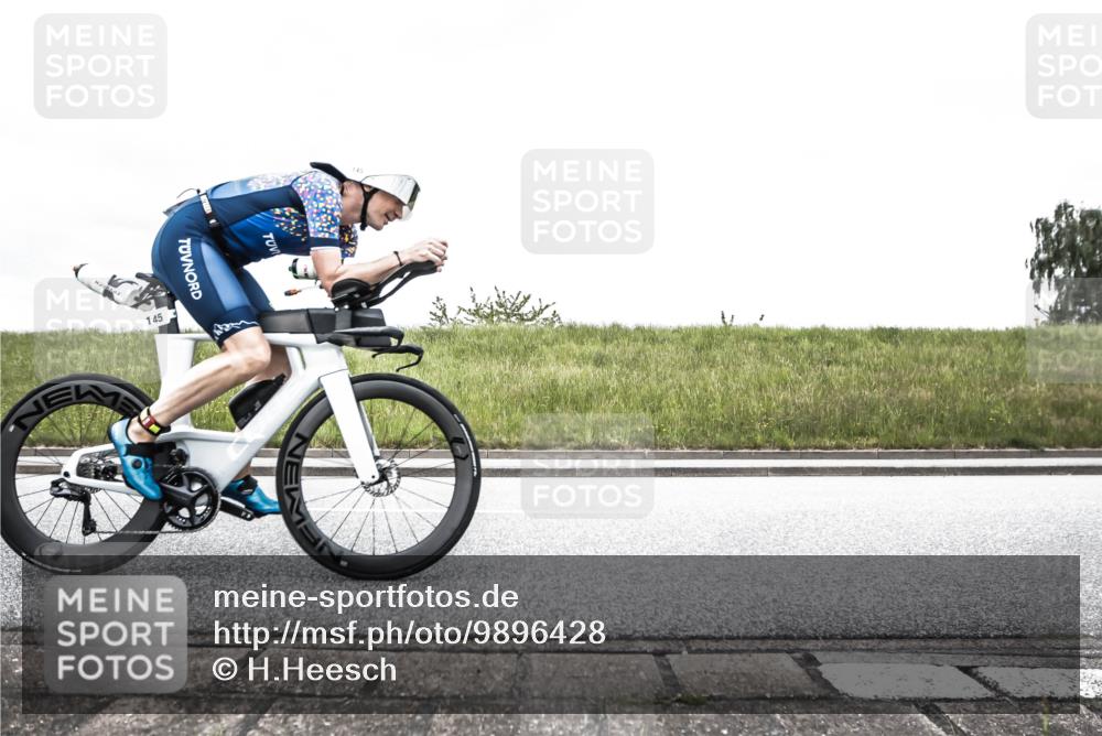 21.06.2026 - 29. Vierlanden-Triathlon H.Heesch http://msf.ph/oto/9896428 21.06.2026 09:57:49 Radfahren 109, 145, 147, 175 meine-sportfotos.de