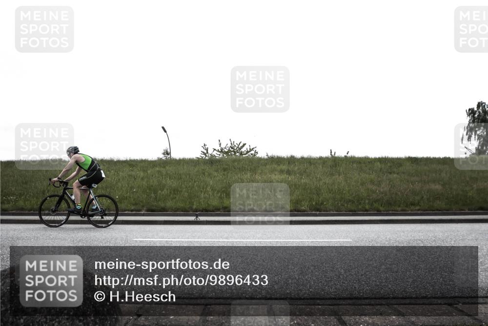 21.06.2026 - 29. Vierlanden-Triathlon H.Heesch http://msf.ph/oto/9896433 21.06.2026 12:40:10 Radfahren 788 meine-sportfotos.de