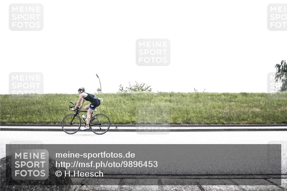 21.06.2026 - 29. Vierlanden-Triathlon H.Heesch http://msf.ph/oto/9896453 21.06.2026 12:43:50 Radfahren 873 meine-sportfotos.de