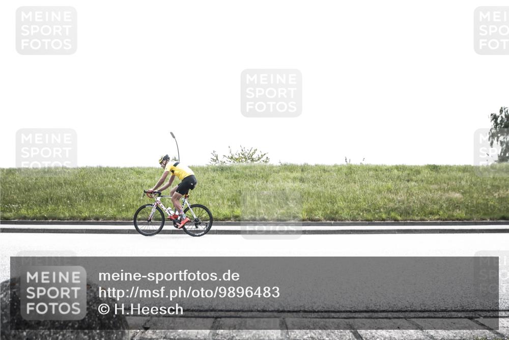 21.06.2026 - 29. Vierlanden-Triathlon H.Heesch http://msf.ph/oto/9896483 21.06.2026 12:46:48 Radfahren 816 meine-sportfotos.de