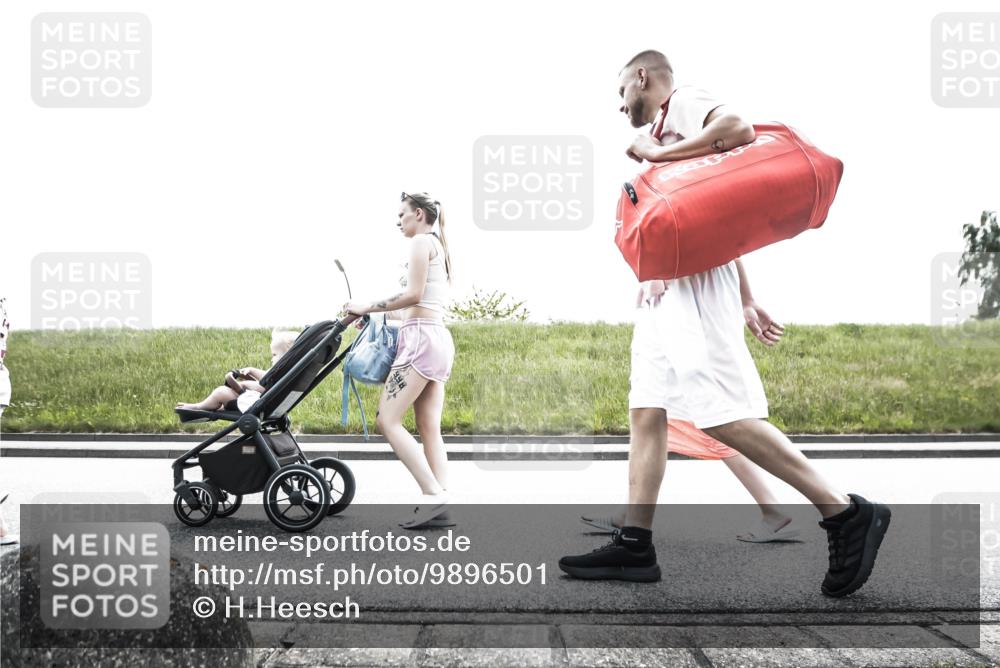 21.06.2026 - 29. Vierlanden-Triathlon H.Heesch http://msf.ph/oto/9896501 21.06.2026 12:48:05 Radfahren 895 meine-sportfotos.de