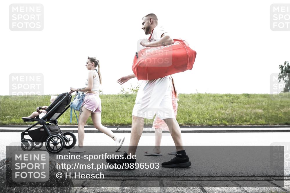 21.06.2026 - 29. Vierlanden-Triathlon H.Heesch http://msf.ph/oto/9896503 21.06.2026 12:48:05 Radfahren 895 meine-sportfotos.de