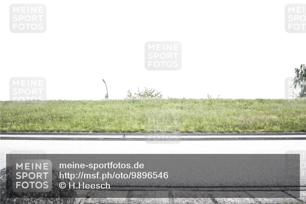 21.06.2026 - 29. Vierlanden-Triathlon H.Heesch http://msf.ph/oto/9896546 21.06.2026 12:54:25 Radfahren  meine-sportfotos.de