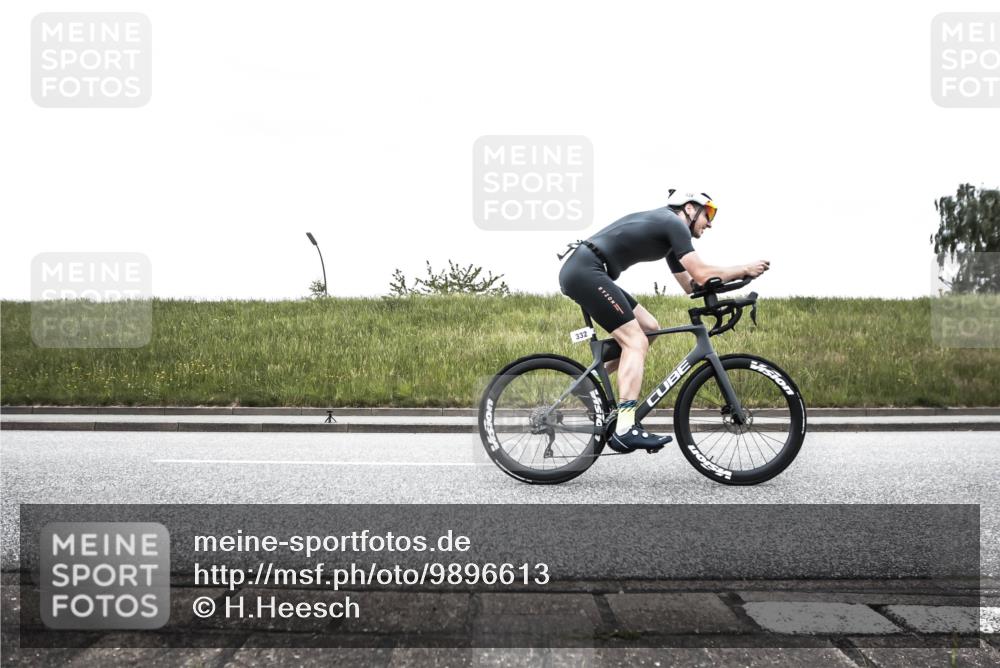 21.06.2026 - 29. Vierlanden-Triathlon H.Heesch http://msf.ph/oto/9896613 21.06.2026 10:04:59 Radfahren 130, 174, 292, 308, 332, 352 meine-sportfotos.de