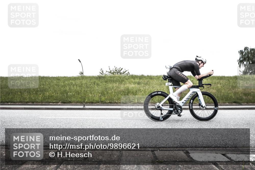 21.06.2026 - 29. Vierlanden-Triathlon H.Heesch http://msf.ph/oto/9896621 21.06.2026 10:05:09 Radfahren 130, 264, 275, 308, 323, 326 meine-sportfotos.de