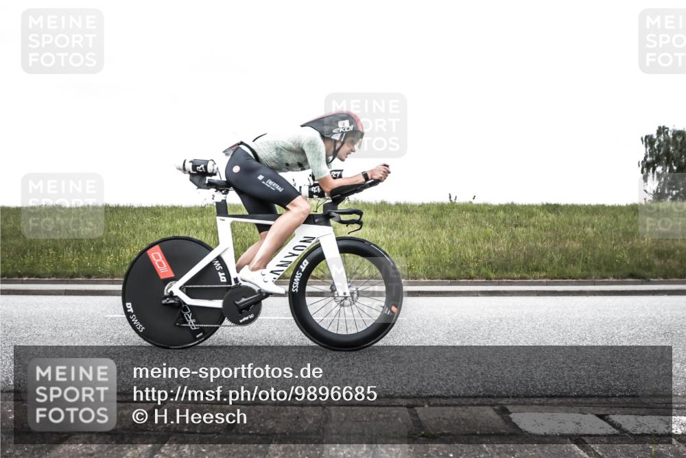 21.06.2026 - 29. Vierlanden-Triathlon H.Heesch http://msf.ph/oto/9896685 21.06.2026 10:07:23 Radfahren 2, 68, 270 meine-sportfotos.de