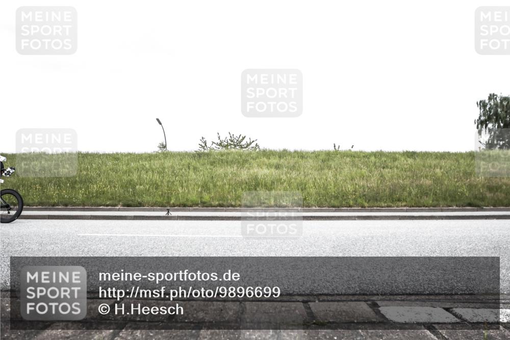 21.06.2026 - 29. Vierlanden-Triathlon H.Heesch http://msf.ph/oto/9896699 21.06.2026 10:07:49 Radfahren 23, 50, 104, 105, 111, 167, 220, 231, 279 meine-sportfotos.de