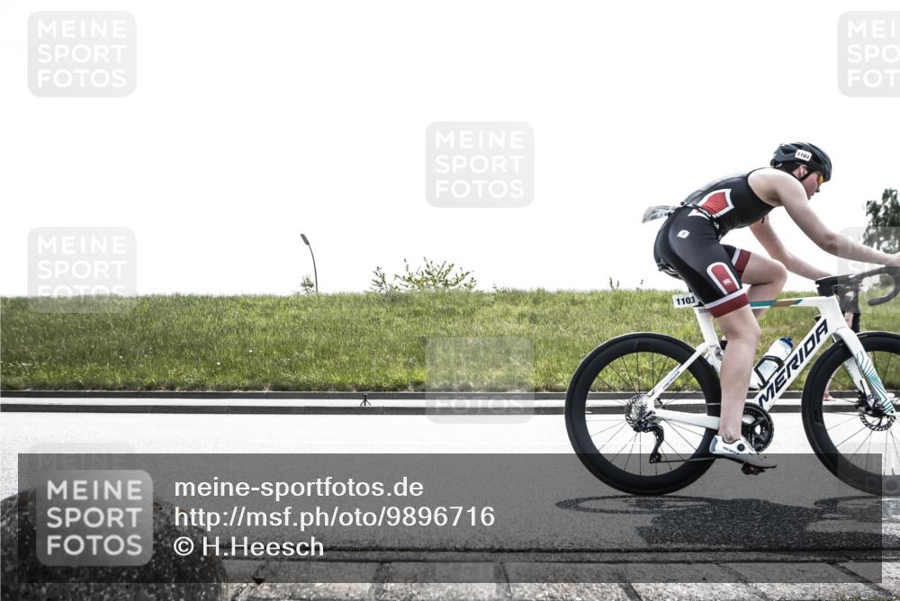 21.06.2026 - 29. Vierlanden-Triathlon H.Heesch http://msf.ph/oto/9896716 21.06.2026 13:15:12 Radfahren 1103, 1130 meine-sportfotos.de