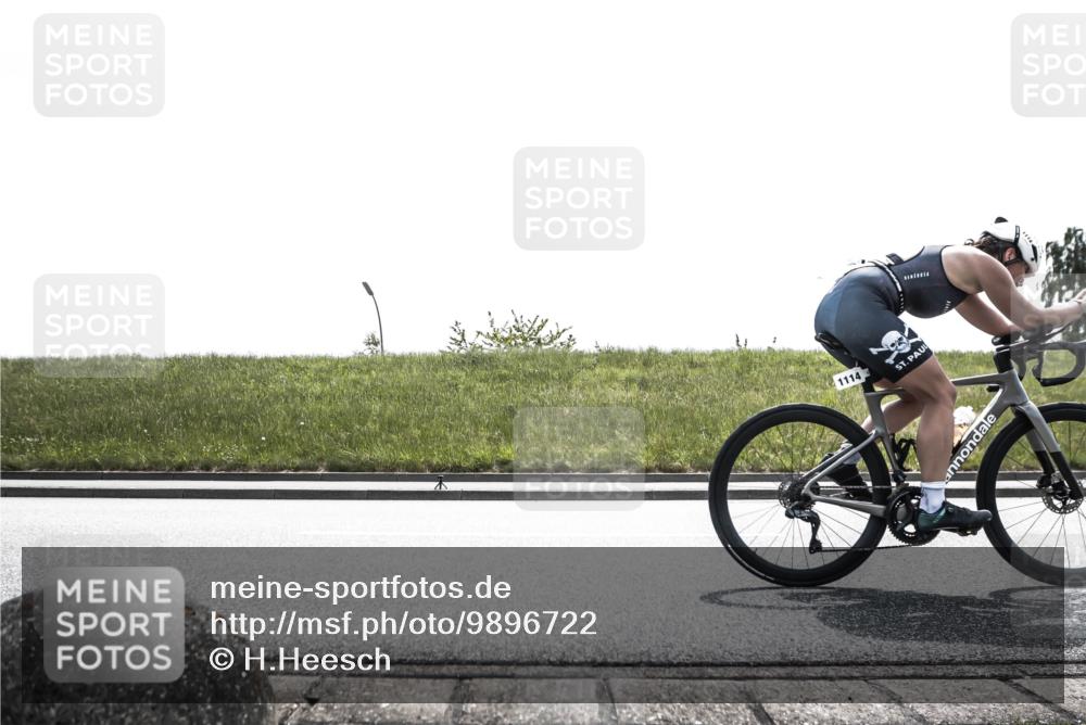 21.06.2026 - 29. Vierlanden-Triathlon H.Heesch http://msf.ph/oto/9896722 21.06.2026 13:16:23 Radfahren 1110, 1114, 1129, 1134 meine-sportfotos.de