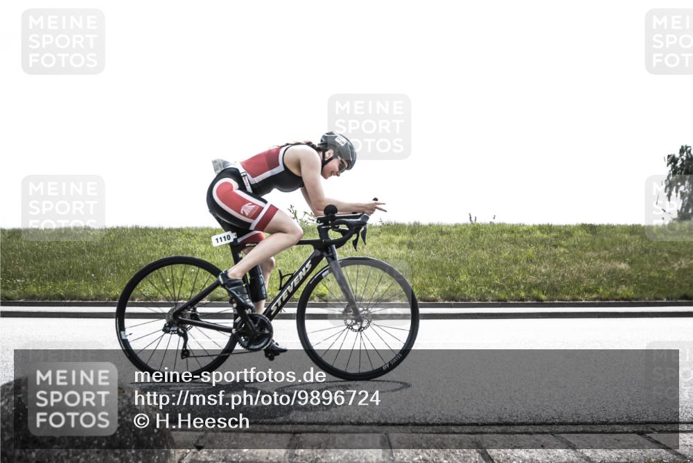 21.06.2026 - 29. Vierlanden-Triathlon H.Heesch http://msf.ph/oto/9896724 21.06.2026 13:16:26 Radfahren 1110, 1114, 1134, 1148 meine-sportfotos.de