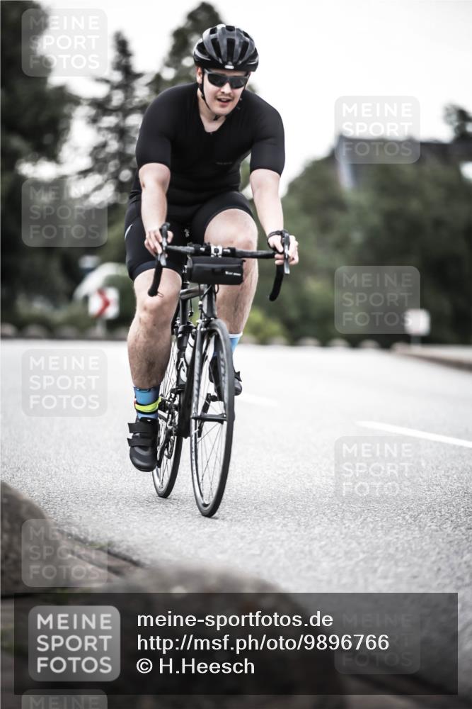 21.06.2026 - 29. Vierlanden-Triathlon H.Heesch http://msf.ph/oto/9896766 21.06.2026 09:58:05 Radfahren 19, 54, 267 meine-sportfotos.de