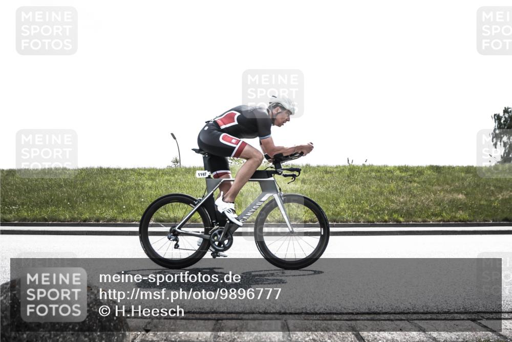 21.06.2026 - 29. Vierlanden-Triathlon H.Heesch http://msf.ph/oto/9896777 21.06.2026 13:29:28 Radfahren 1034, 1069, 1071, 1079, 1173, 1197 meine-sportfotos.de