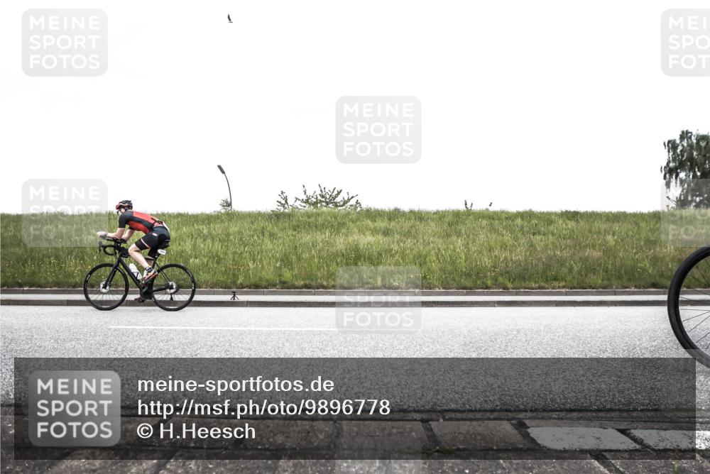 21.06.2026 - 29. Vierlanden-Triathlon H.Heesch http://msf.ph/oto/9896778 21.06.2026 10:10:25 Radfahren 171, 230, 255, 295, 356 meine-sportfotos.de