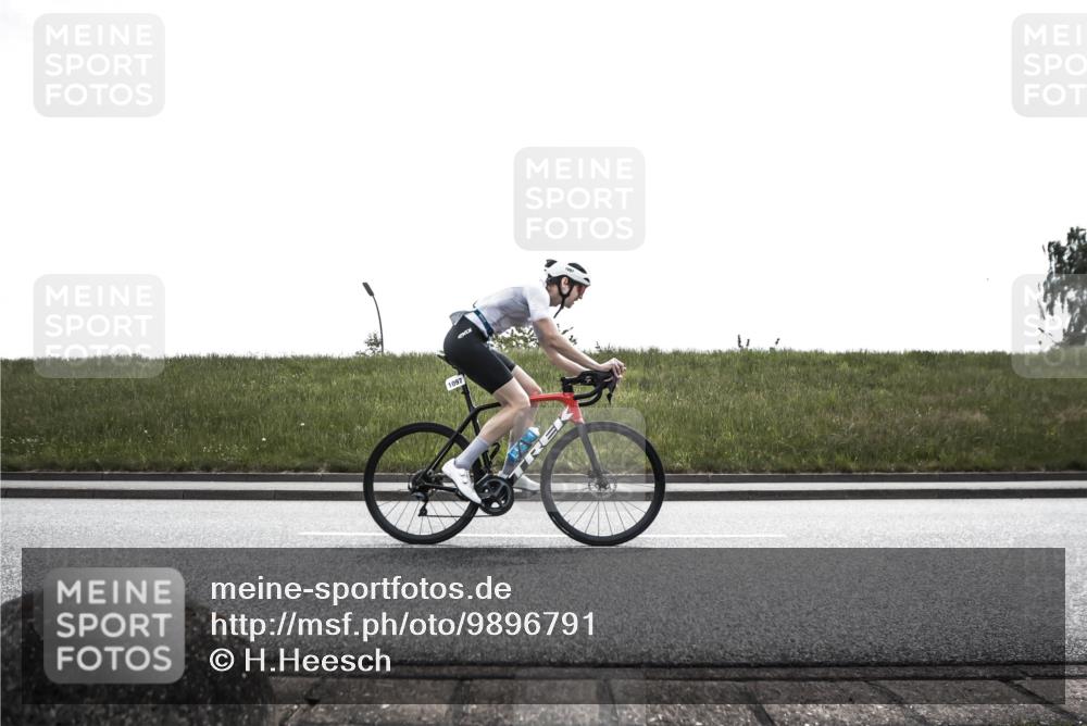 21.06.2026 - 29. Vierlanden-Triathlon H.Heesch http://msf.ph/oto/9896791 21.06.2026 13:32:36 Radfahren 1058, 1097, 1102, 1200 meine-sportfotos.de